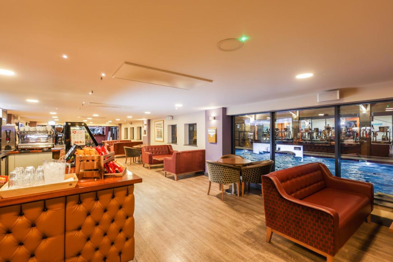 The Waterside Hotel And Leisure Club Manchester Exteriér fotografie